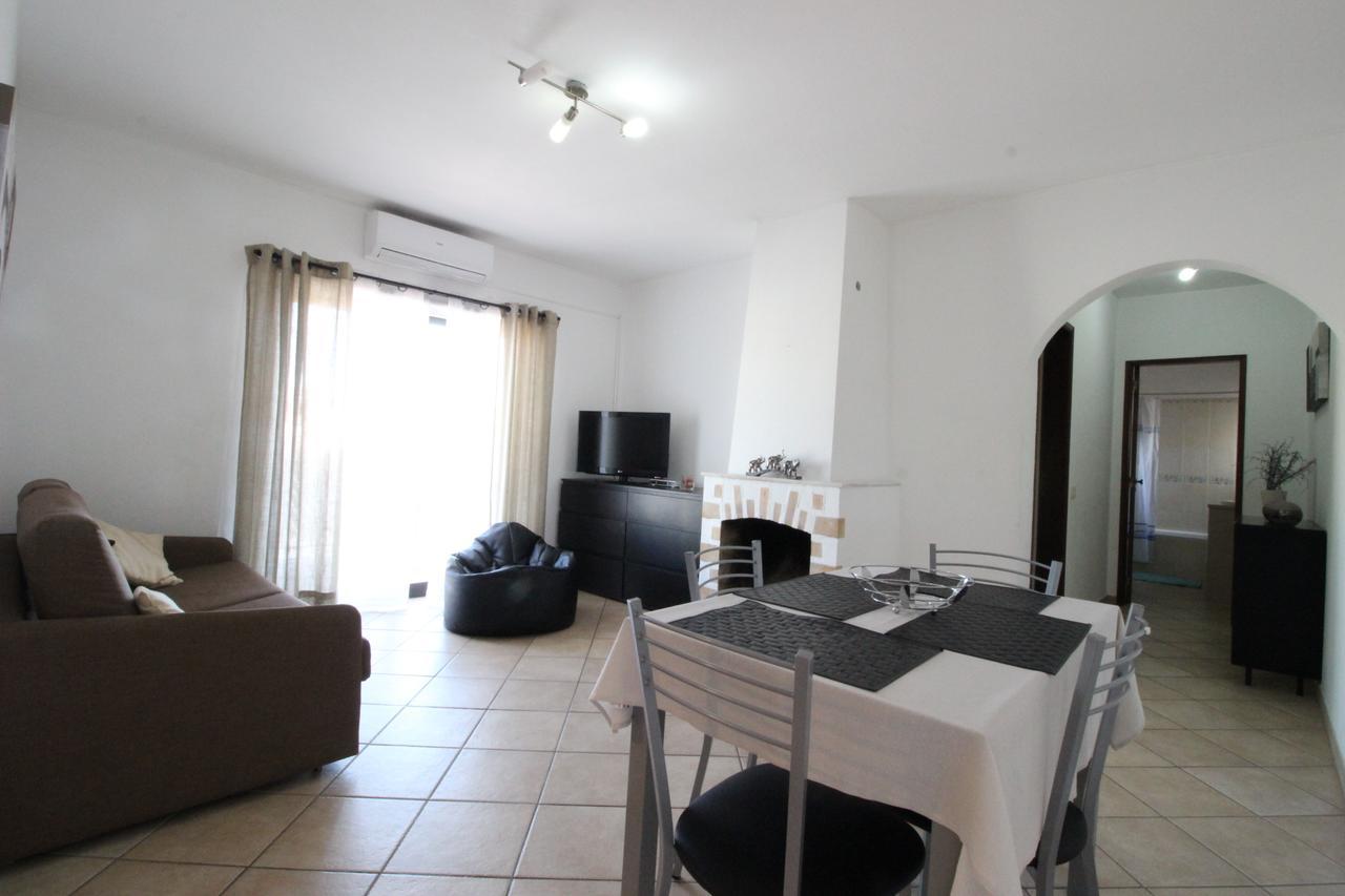 Dinita Apartamento Nº4 Αλμπουφέιρα Εξωτερικό φωτογραφία